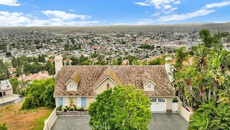 12272 Media Panorama, Santa Ana, CA 92705