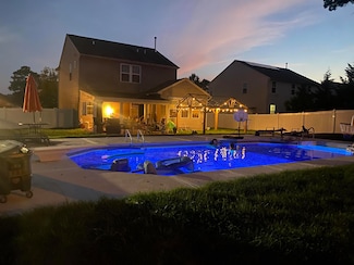 19 Rue Chagall, Mays Landing, NJ 08330