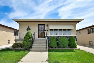 4937 N Sayre Ave, Chicago, IL 60656