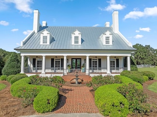 9525 Woodland Hills Way, Tallahassee, FL 32309