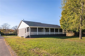 812 S Elm St, Scottsburg, IN 47170