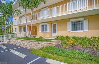 3012 Sandpiper Bay Cir Unit 102, Naples, FL 34112