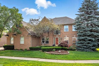 42680 Chippewa Dr Unit 28, Clinton Township, MI 48038