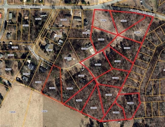 3247 Pine Brook Ln, Greensboro, NC 27406