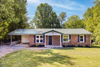 2871 Fairview Blvd, Fairview, TN 37062