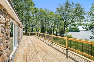 47 Chase Rd, Baileyville, ME 04694