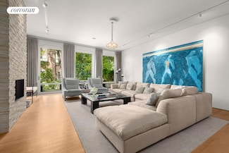 12 Sidney Place, Brooklyn, NY 11201
