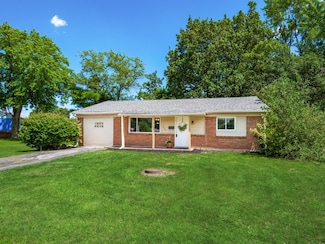 1866 Queensrowe Ct, Columbus, OH 43227