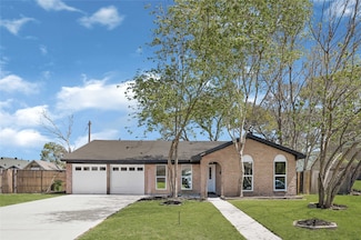 11807 Oceanview St, Houston, TX 77071