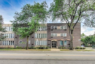 1333 W Touhy Ave Unit 102, Park Ridge, IL 60068