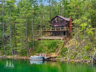 6609 Honey Ln, Johannesburg, MI 49751
