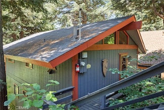 760 Lake Dr, Lake Arrowhead, CA 92352