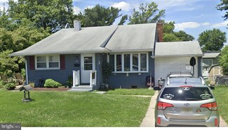 26 Cornelia Dr, Bellmawr, NJ 08031