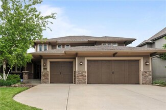 24901 W 91st Place, Lenexa, KS 66227