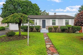 149 Patton Rd, Woonsocket, RI 02895
