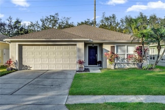 211 Lynn St, Oviedo, FL 32765