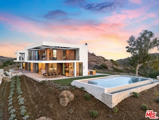 32180 Mulholland Hwy, Malibu, CA 90265