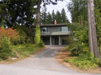 1303 37th St, Bellingham, WA 98229
