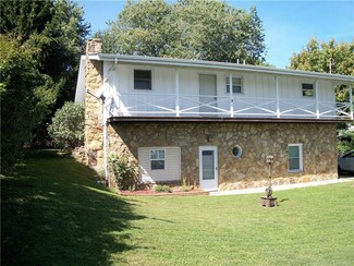 2094 Loucks Rd, Scottdale, PA 15683
