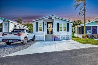 8708 Pepperwood Dr, Estero, FL 33928