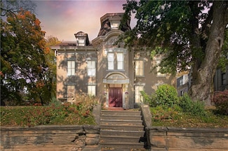 801 Hall St, Saint Joseph, MO 64501