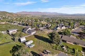 554 E Salem Hills Dr S Unit 2, Elk Ridge, UT 84651