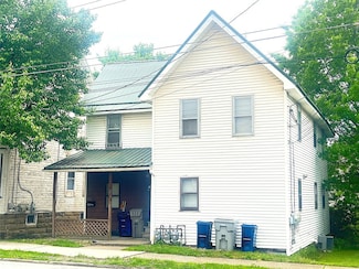 312-312 1/2 & 312 1/ Arch St, Meadville, PA 16335