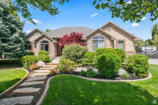 10717 S Maughan Cir, South Jordan, UT 84095