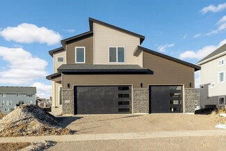 17889 Eclipse Ave, Lakeville, MN 55044