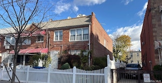 743 Warwick St, Brooklyn, NY 11207