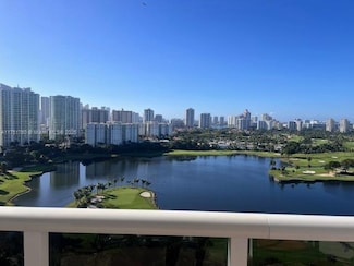 3675 N Country Club Dr Unit 2205, Aventura, FL 33180
