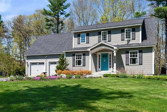989 Littlefield Rd, Wells, ME 04090