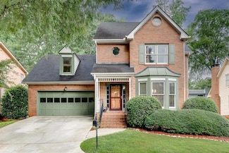 1685 Frazier Park Dr, Decatur, GA 30033