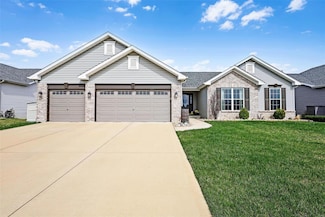109 Charlestowne Place Dr, Saint Charles, MO 63301