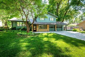 2841 Nevada St, Manhattan, KS 66502