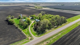 1761 195th Ave SW, Blomkest, MN 56216