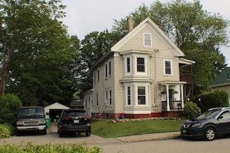 12 Abbott St, Rochester, NH 03868