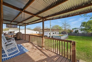 11420 White Leaf Ct E, Fort Worth, TX 76135