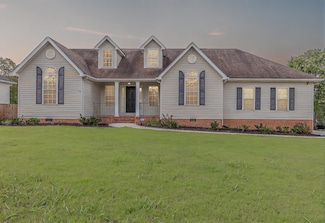 13 Fawn Ln, Ringgold, GA 30736