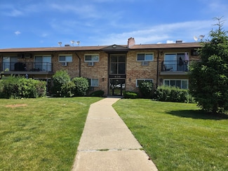 836 E Old Willow Rd Unit 109, Prospect Heights, IL 60070