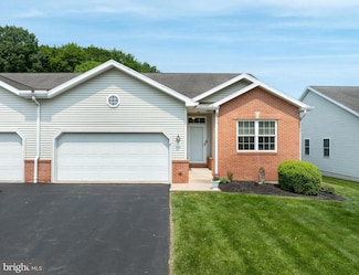123 Rosewood Cove Unit 123, Bellefonte, PA 16823