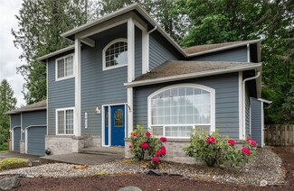 3851 NE Campus Ln, Bremerton, WA 98311