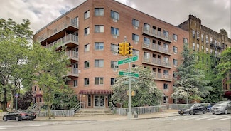 118-82 Metropolitan Ave Unit 1B, Kew Gardens, NY 11415