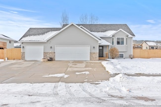 10145 Willmington Dr, Summerset, SD 57718