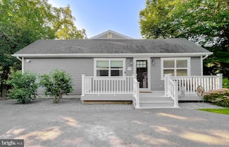 191 Dares Wharf Rd, Prince Frederick, MD 20678