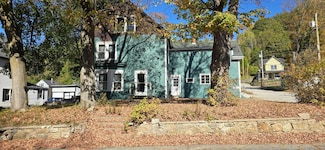 13 Harlow Hill Rd, Mexico, ME 04257