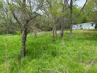 2447 Landers Rd, Nixa, MO 65714