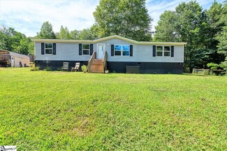 216 Saw Mill Rd, Marietta, SC 29661
