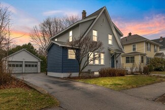 962 Union St, Manchester, NH 03104