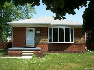 13180 Netherwood St, Southgate, MI 48195
